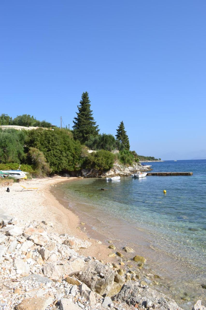 Katia Beach Hotel Kassiopi Exterior photo